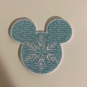 Disneyland frozen iron on patch
